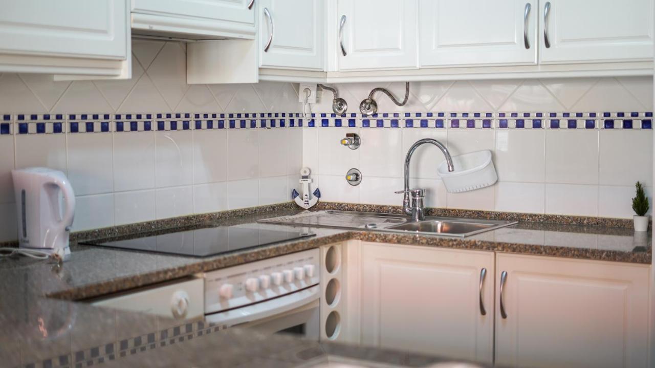 Oura Sunrise III Apartment - Sea View & Oura Beach & Top Location Albufeira Exterior foto